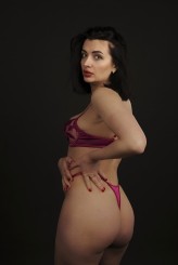 Black_model Modelka do sesji
Modelka do zdjęć
Fotomodelka zaprasza