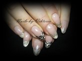 ViktoriaMichalikova gel nails