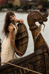Armanda_Mara_Donna Viking Flicka / Shieldmaiden / Wikingerfrau *Kobieta-Viking-Woman

Viking Flicka / Viking Jente / Viking Kvinde / Kobieta Wiking / Wikingerfrau / Viking Woman / Shieldmaiden