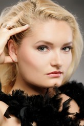 kate_shevchuk_mua Model: Inga Łapko;
Foto: Sylwia Winiarska