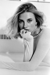 olaszkolda Celowo wrzucam tutaj bo wiem, że wszyscy tu są
Z racji, że MaxModel się zamyka zapraszam Was na moje konta

IG: instagram.com/olaszkolda/

PORTFOLIO
kavyar.com/olaszkolda