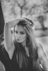 ladnie_pieknie                             model: AnjaDay
mua: Oliwia Sadowska            