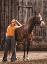 asylumofwind                             pozuje Agata Rybicka
makijaż Anna Czapnik
stylizacja Joanna Arendt
foto Marcelina Dąbrowska            