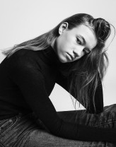 Pardiak -model:Lidka Kucharczyk ( agency: Eastern models)

-stylist: Oliwia Domorosła