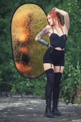 TomLight Zdjęcie jest częścią sporego edytorala - The Quiet Rebellion

Modelka/ Stylistka: @le_mour_
