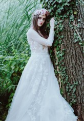 Kosma-foto Model: Kasia Patalon photomodel 

Mua: Aleksandra Walczak Makeup Artist 

Dress: Salonik Freya 

Wreath: Lola White 

Plener z Dream on - Plenery Fotograficzne