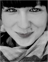 wewo                             2011             