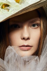 MojeckaMakeup Modelka: Magdalena Fidera
Fot. Emil Kołodziej 
Makeup i stylizacja: Zuzanna Mojecka