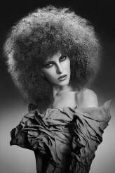 Qualite_wroclaw Make up : Marta Socha Make-up
 Hair : Daniel Gryszke Hairdresser - Qualite
 Model : Maria / Milk