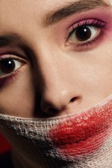 bonitaa Make Up: Joanna Chruściel
Fot: Emil Kołodziej
Szkoła Wizażu i Stylizacji Artystyczna Alternatywa