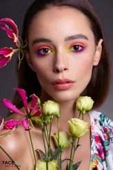 bonitaa Make Up: Sabina Nocuń-Zięba
Fot: Dawid Tomera
Face Art Make Up School