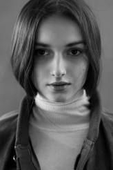 Nicole_Bialkowska model test for Myskena Studio

model: Aleksandra Semen
stylist: Kasia Mateńska
