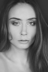 dhyana Modelka: Natalia Pacholec