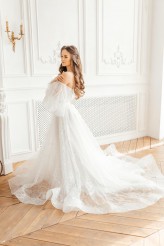 Katerina17                             Reklama sukien ślubnych            