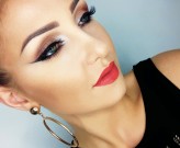 ewela393 red lips, cat eye, classic look, makeup