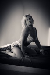 Crazy                             Fot.

https://www.instagram.com/pablo_pr81?igsh=MTJnd2x0ZWhwMGlwbA==

*sensual*            