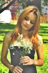 FOTKAM Modelka : Sylwia Obręczarek

Słońce,suknia,kwiaty,lato!