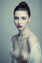 tran modelka: Lila D. Kot
wizaż: Joanna Łukijańczuk www.makeupandmore.pl