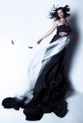 foto-graficzna Within Temptation: http://youtu.be/kKLhHlnDCA0 "The Heart of Everything" 

Wizaż, stylizacja (make-up, styling ♥): Monika Bojsan-Goszczyńska https://www.facebook.com/monika.goszczynska.90
Model: Ewa Jędrzejczak https://www.facebook.
