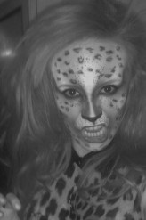 PaulaM-U Cheetah makeup;p