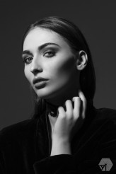 aniw model: Ewelina | Hook
make-up: Zuza Sowińska