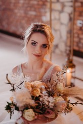 aleksandramiziolek Stylizowana sesja ślubna dla Your Wedding Day Marta Imiolczyk

Suknia - Salon La Blanca