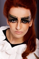 iaska Make up & hair Ewa Winiarska
Designer Ela Olszewska