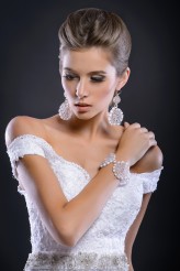 julianienkova Shooting for ukrainian wedding agency.