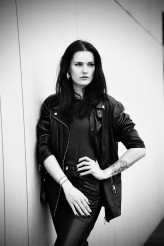 dorota_pilarczyk                             New drop

Foto: Balicki Studio
Style: Magda Molska            