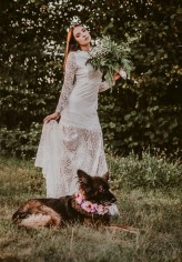 tomaszewska_w Boho sesja ślubna z psem