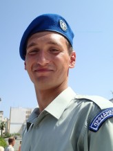 MaRu Portret greckiego żołnierza w Atenach.