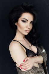 KornettiEster Martyna Gumuła / Uninvited M.G. Style i makijaż Michal Sadowski
