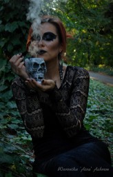 AiraMUA Makijaż i zdjęcie wykonane podczas sesji Dark Beauty, organizowanej przez Pospolite Ruszenie Fotograficzne (https://www.facebook.com/PospoliteRuszenieFotograficzne/)
Organizator sesji: Przemysław Brożek 