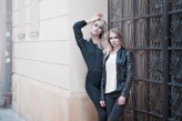 Julia_Trzos Modelki : Ja (ta niższa) i Aga Malec 
MUA: Joanna Kida
Fotograf: Maciej Szczepanek