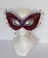 agnieszka-k                             mask: Agnieszka Kordyga

https://www.facebook.com/AgnieszkaKordygaDesigner/?ref=aymt_homepage_panel            