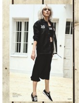 podniestrzanska Eliza / YAKO MODELS

Elegant Magazine May issue 2016