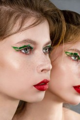 Vermua Beauty editorial called "Red Addiction" published in Elegant Magazine

Photo - Natalia Mrowiec 
Model - Aleksandra Właszczuk