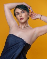 Blue_Diamond Blue Diamond - Sensual Model