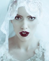 na-obcasach Frozen day
 
 Model & Make-up: Agata Krogulec 
 Hair: Ewelina Kraj 
 Dress: Małgorzata Motas https://www.facebook.com/GosiaMotasFashionDesigner
