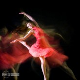 Lkf_Lebork Jedno ze zdjęć wykonanych podczas projektu "Zatrzymane w czasie" z udziałem tancerek z "Teatru tańca Jeszcze Pięć Minut"