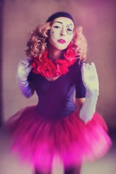 doomi_ Like Pierrot.. the Clown