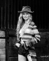 toyewski Karolina 
Luźne spotkania fotograficzne 
https://www.instagram.com/luznespotkaniafotograficzne?igsh=Y2J6NTBsNnZnOHo3