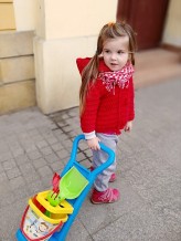 Selenka1   Modelka  5 lat. Zdjęcia reklamowe ubranek dziecięcych i asortymentu dla dzieci.