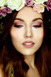 Prejs_Makeup Sesja kwiatowa