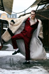 Mateuszladaphotographer We have this cover of @hollyway.magazine Tokyo

Model @falyszevsky - Iwo Faliszewski A young artist from Generation Z, making his first major strides in the creative industry, both as a model and stylist.

Styling @all_is_official - Piotr Borkows
