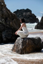 g-abriela-a Editorial for Kaltblut

Oceano Atlantico

Phot: Marzenka Kwintera
Mua: Rita Vieira