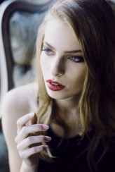 AnjaCelary Zdjęcie: Dominika Jeziorska 
make-up: Ewa Schaeffer 