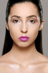 AnnaFryzowicz                             Temat: Glossy look            