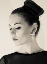 bozwaw                             model i make up: Justyna Murias Wake upMakeup            