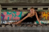 canabio Modelka - Joanna Jabłońska - Staatsballett Berlin. Lokalizacja - parking obok dworca Łódź-Kaliska.